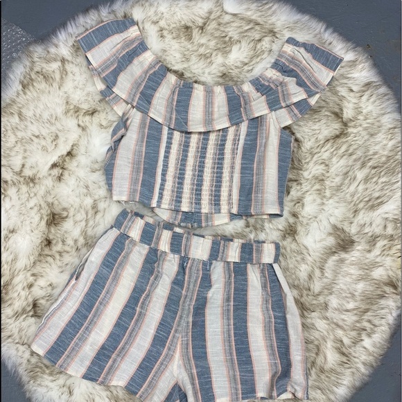 Altar’d State Striped Linen Two Piece set - Picture 2 of 2